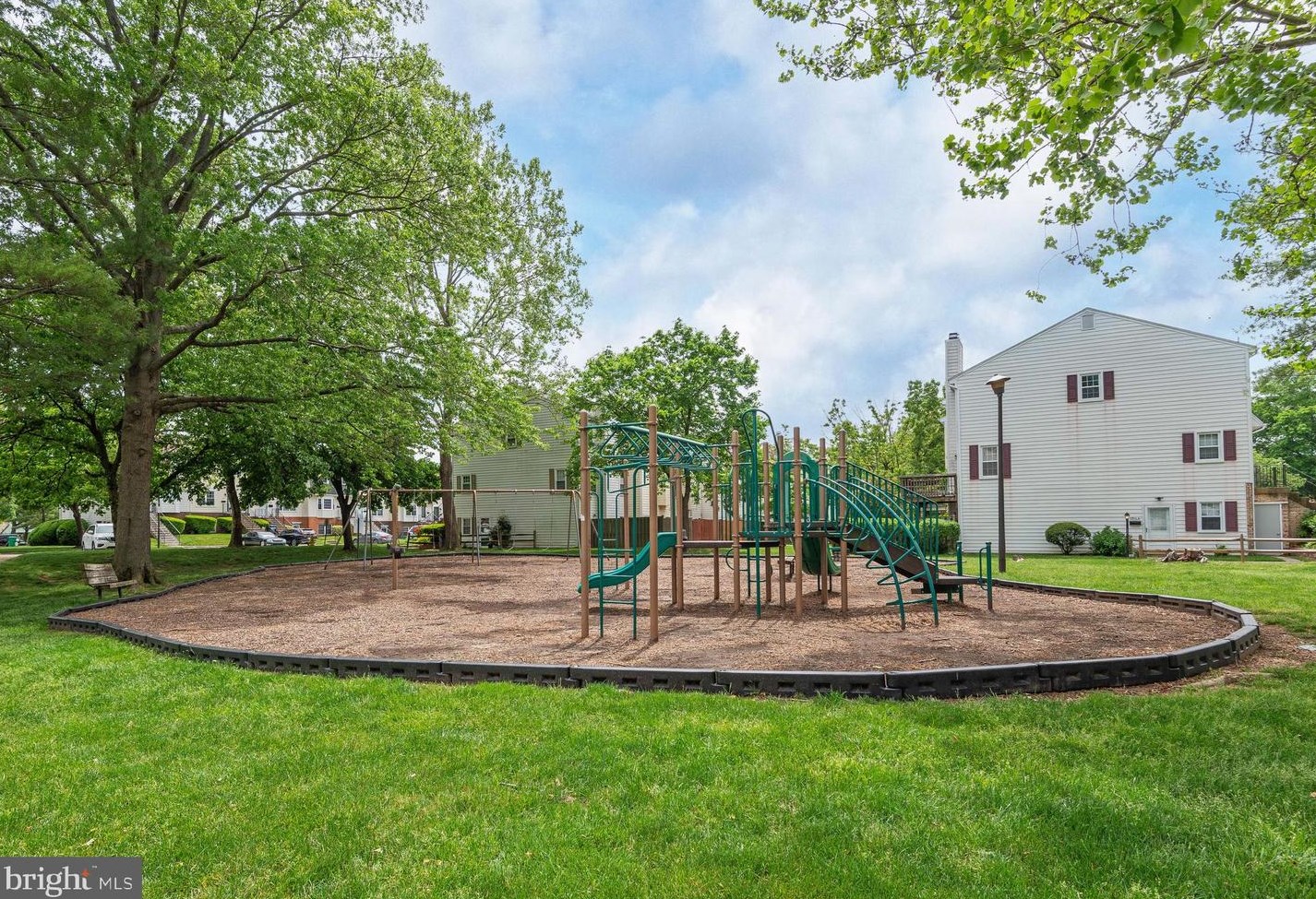 1691 Hart Ct, Crofton MD 21114-1630 exterior