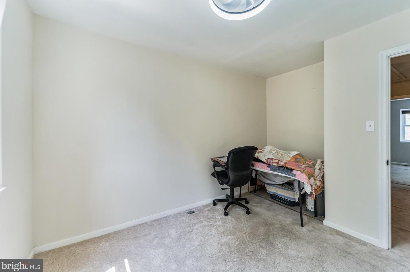 1691 Hart Ct, Crofton MD 21114-1630 exterior