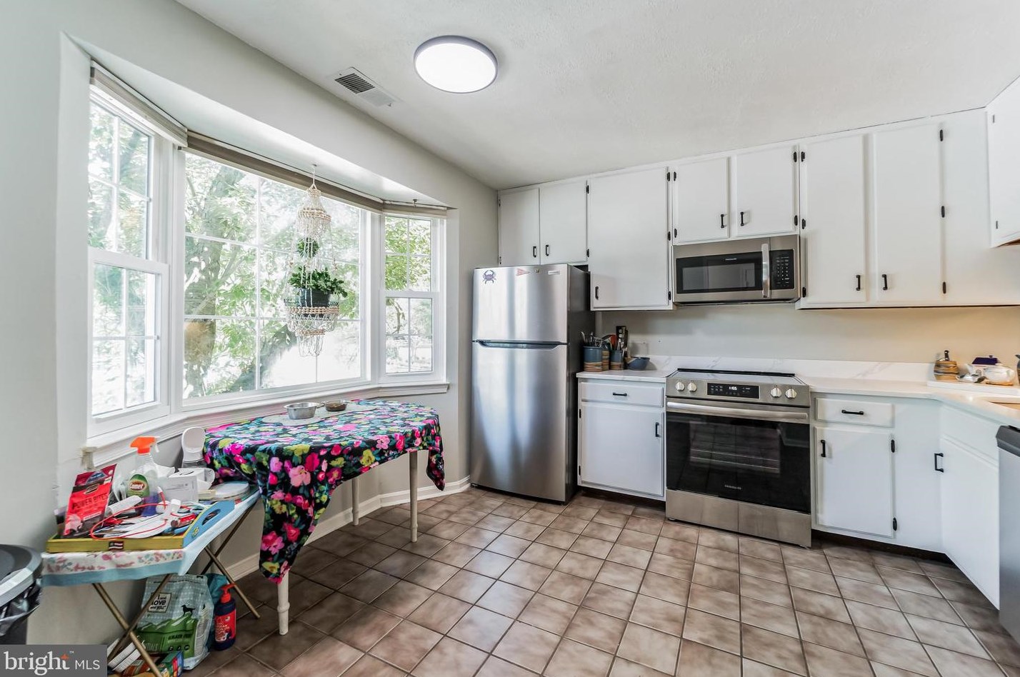 1691 Hart Ct, Crofton MD  21114-1613 exterior