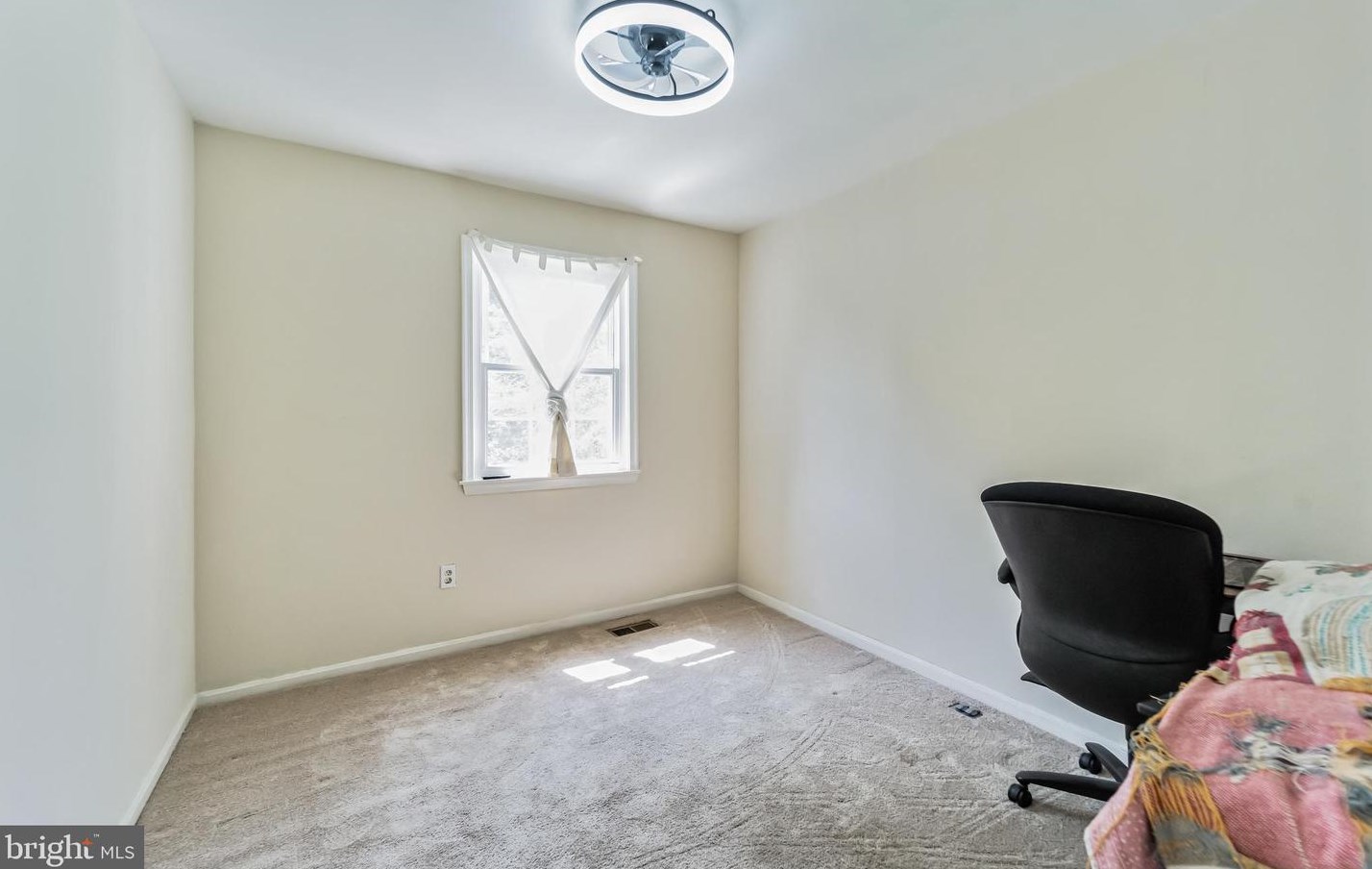 1691 Hart Ct, Crofton MD 21114-1630 exterior