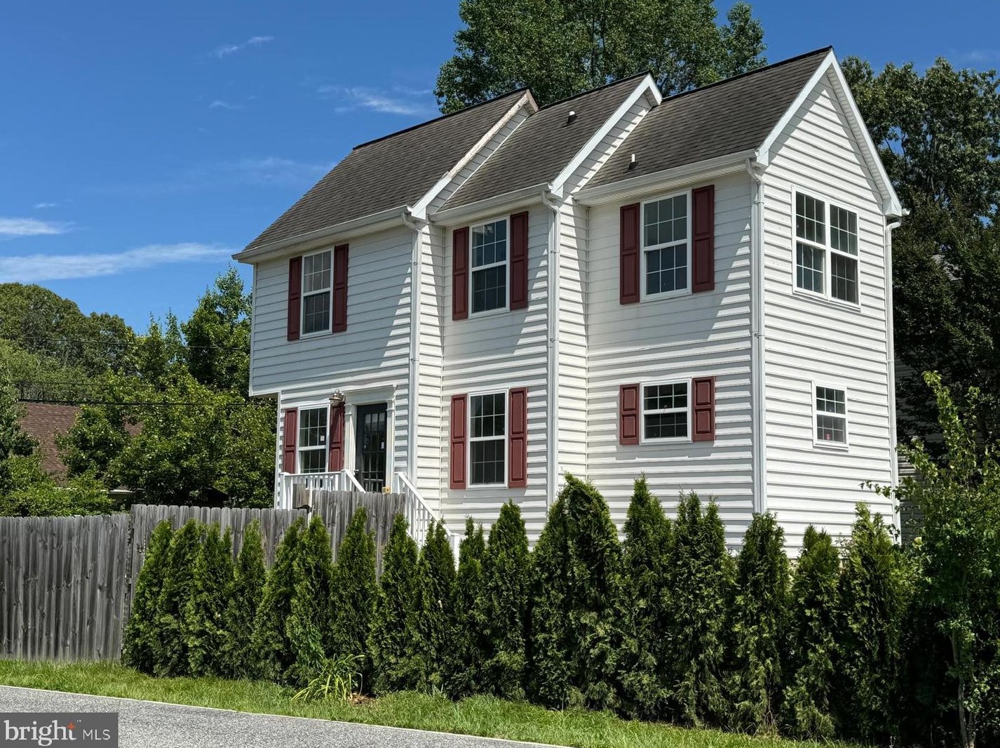 1500 Lincoln Rd, Shady Side MD 20764-9419 exterior