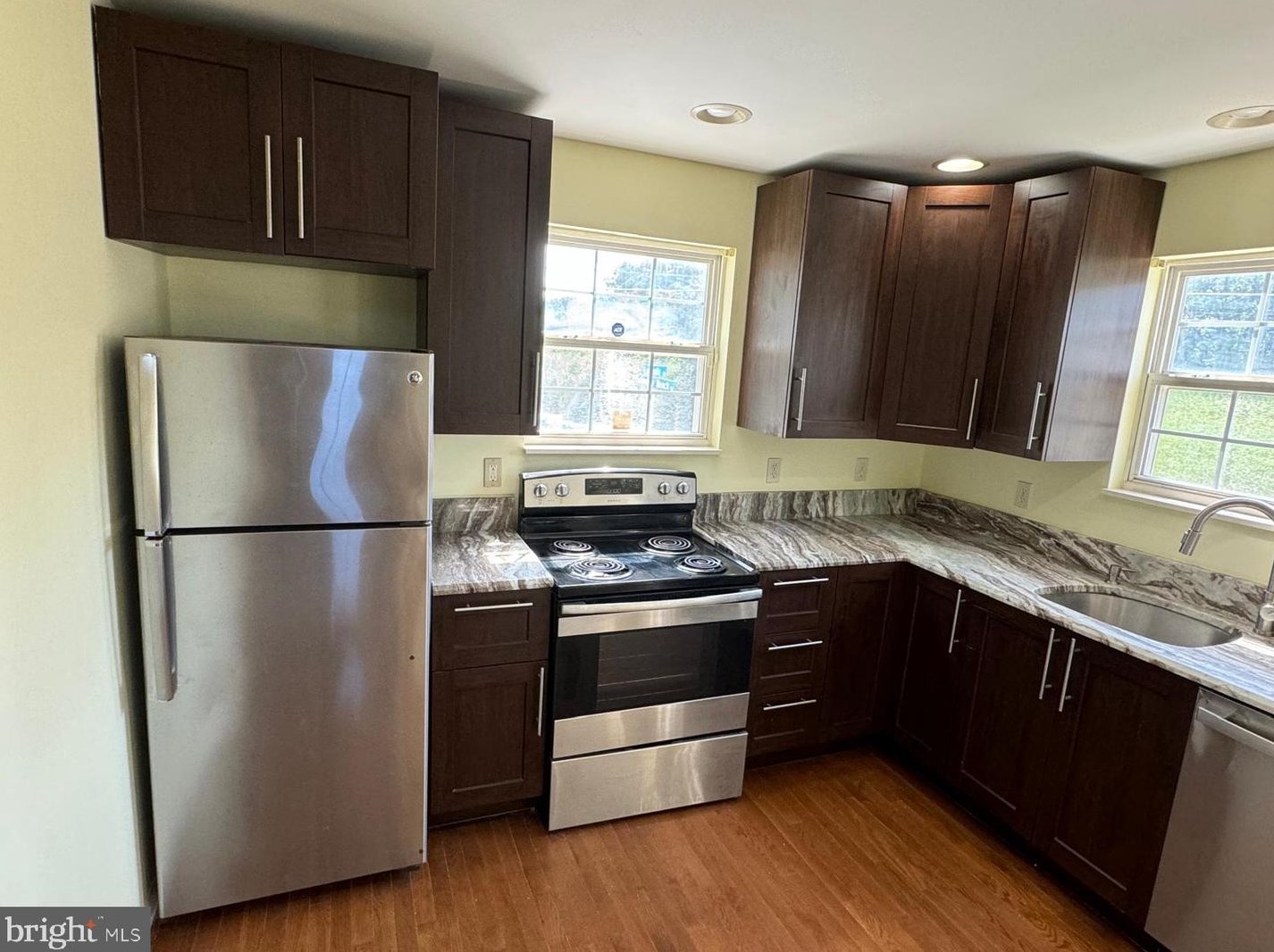 1500 Lincoln Rd, Shady Side MD 20764-9419 exterior