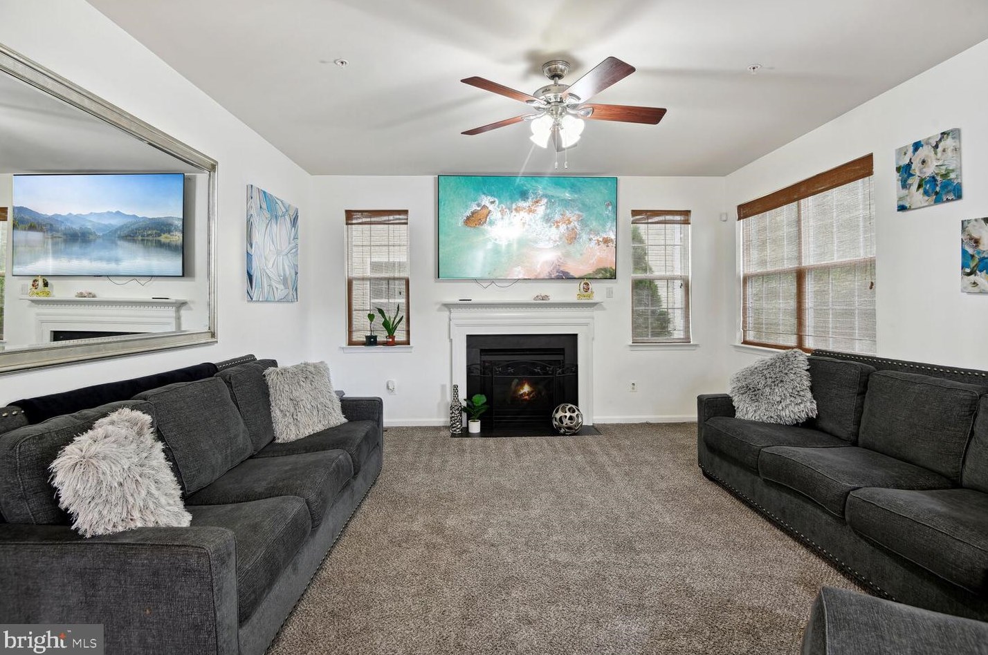 7720 Hollins Chapel Ct, Glen Burnie MD 21060-8396 exterior