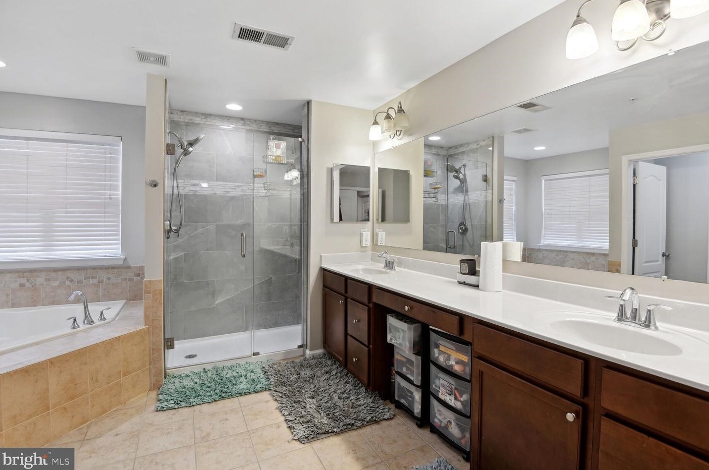 7720 Hollins Chapel Ct, Glen Burnie MD 21060-8396 exterior