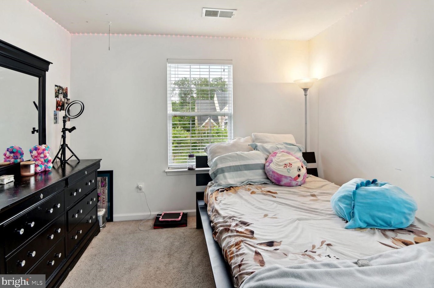 7720 Hollins Chapel Ct, Glen Burnie MD 21060-8396 exterior