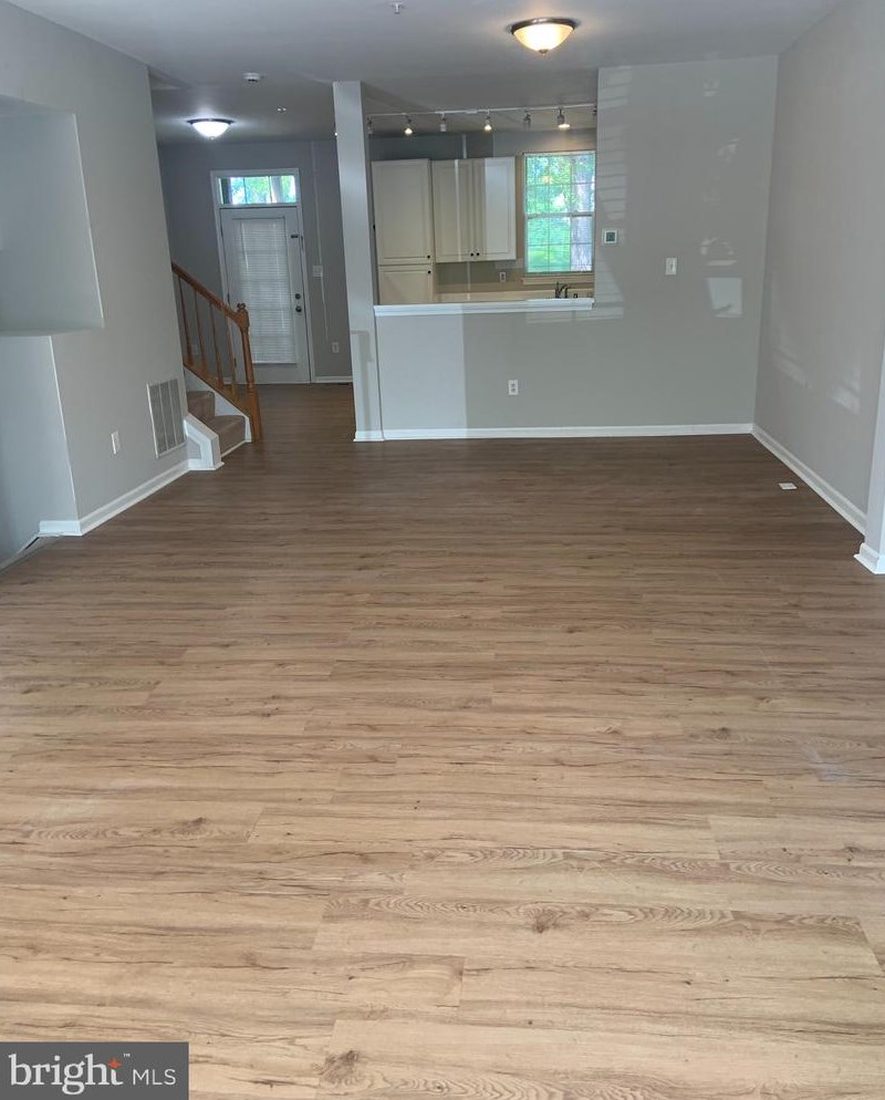 1528 Long Drive Ct, Crofton MD  21114-3206 exterior