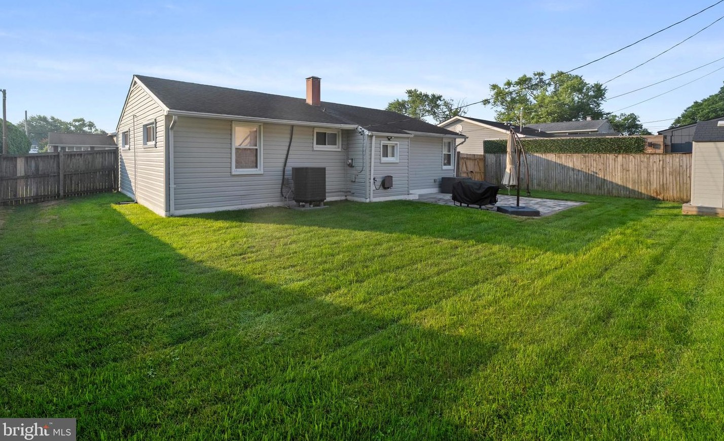 704 Delmar Ave, Glen Burnie MD  21061-3916 exterior