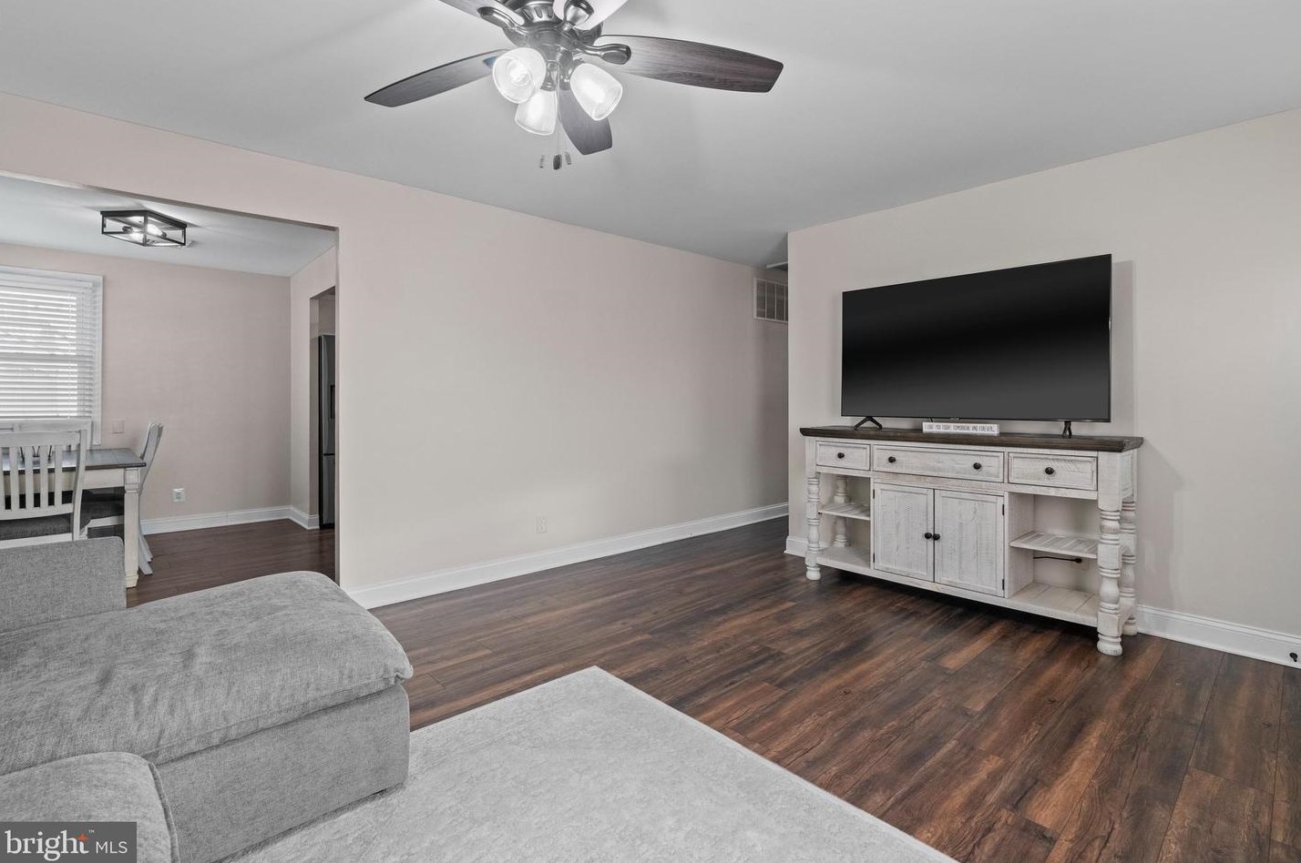 704 Delmar Ave, Glen Burnie MD  21061-3916 exterior