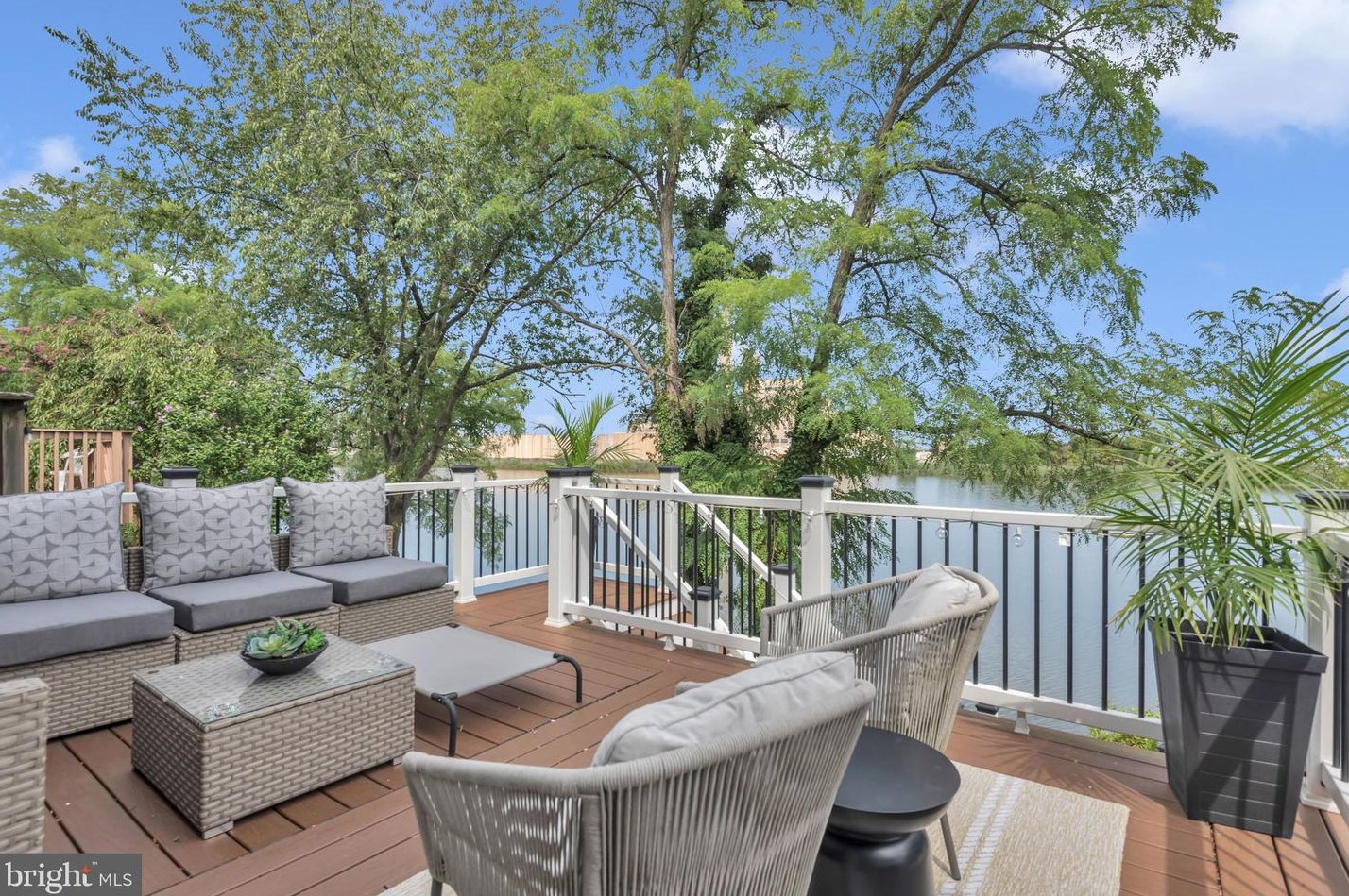 1328 Cox Cove Ct, Baltimore MD  21226-2127 exterior