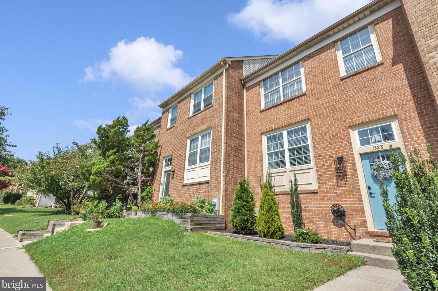 1328 Cox Cove Ct, Baltimore MD  21226-2127 exterior