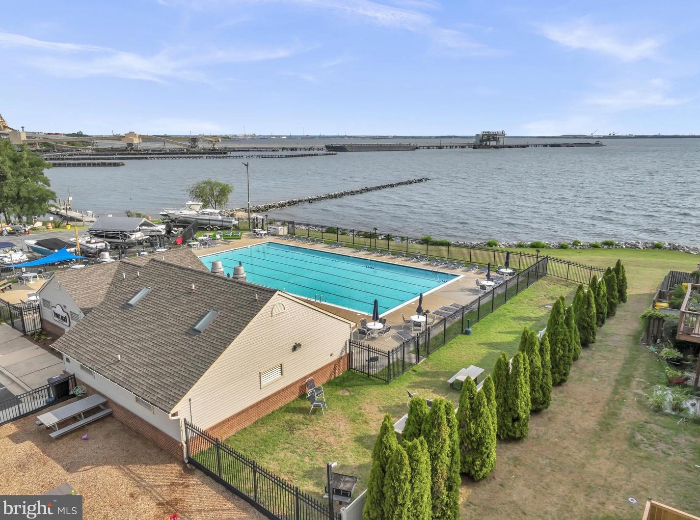 1328 Cox Cove Ct, Baltimore MD  21226-2127 exterior