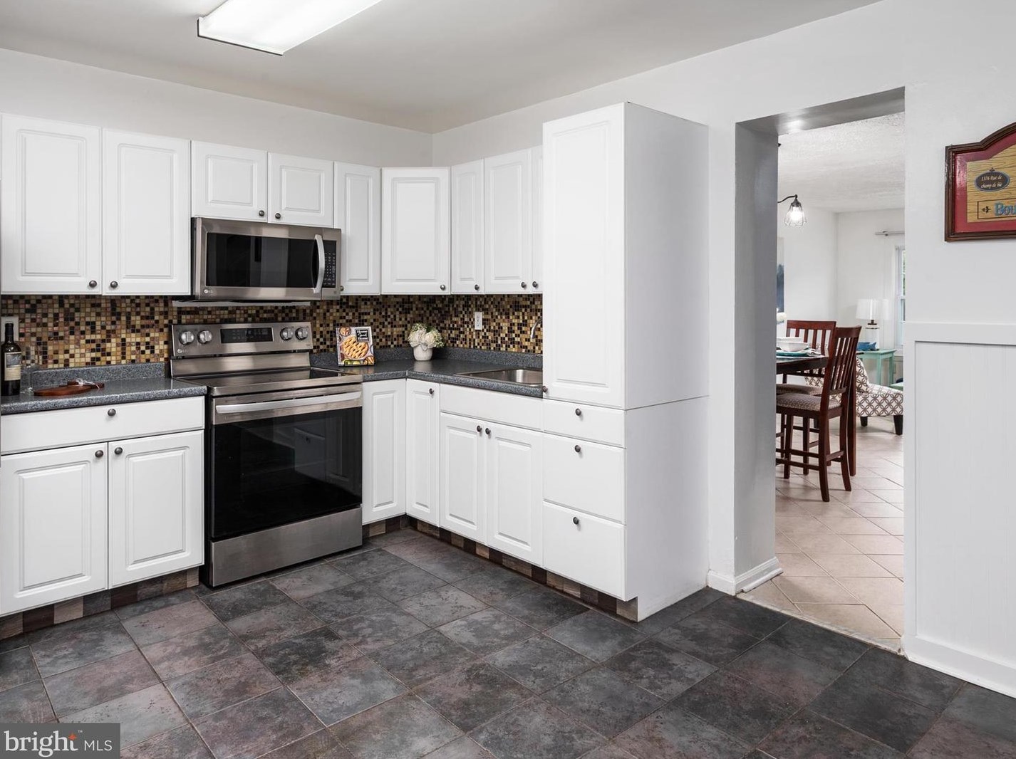 1699 Hart Ct, Crofton MD 21114-1630 exterior