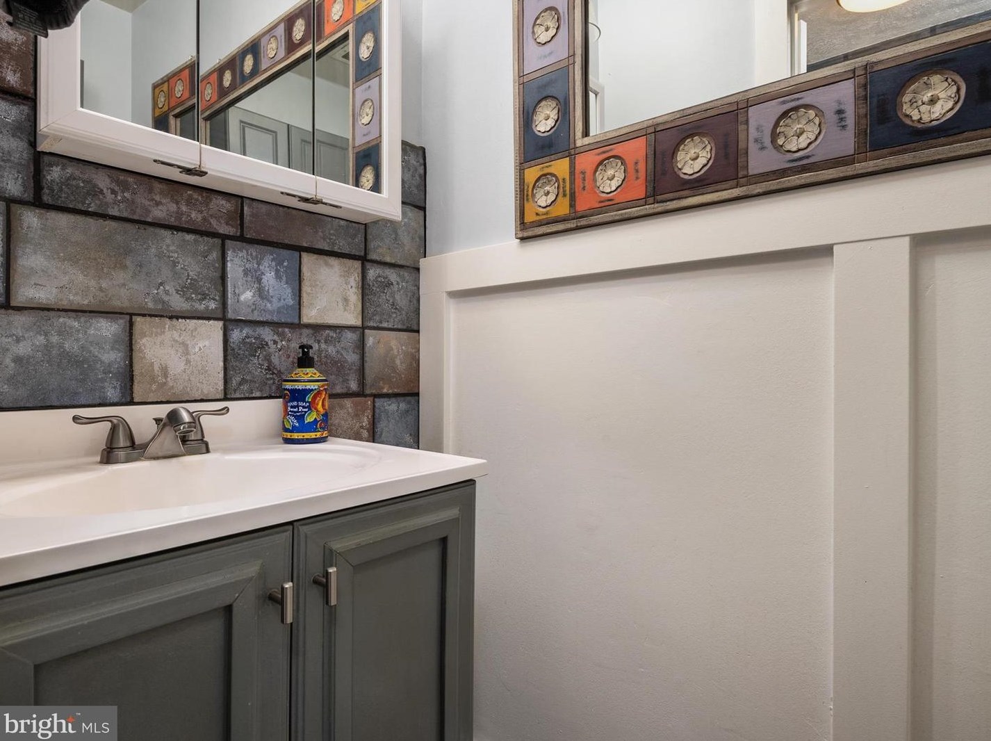 1699 Hart Ct, Crofton MD 21114-1630 exterior