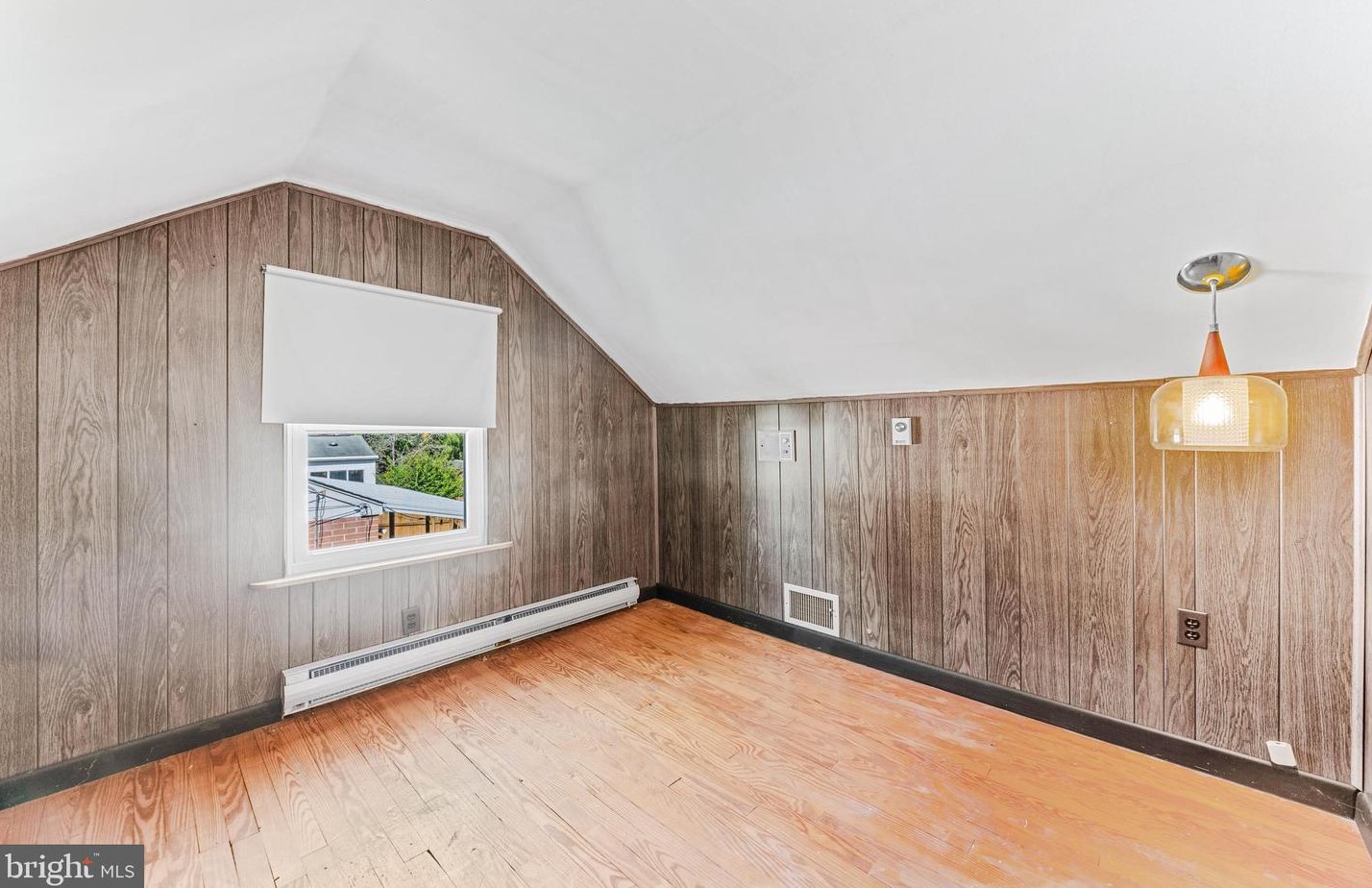 311 Newfield Rd, Glen Burnie MD 21061-3324 exterior