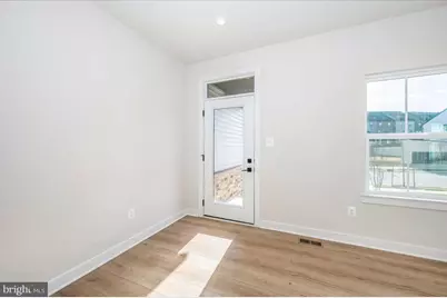 7508 Blue Sun Dr, Glen Burnie, MD 21060 - Photo 3