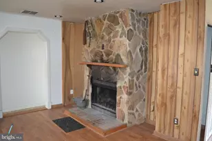 1241 Duke Ln, Odenton, MD 21113 - Photo 9