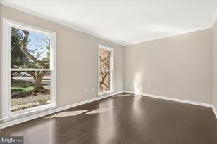 2008 Bunker Hill Ct, Odenton, MD 21113 - Photo 3