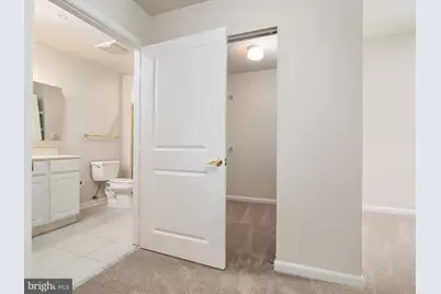 7101 Bay Front Drive #204, Annapolis, MD 21403 - Photo 21