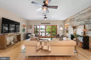 7674 Pine Knob Rd, Pasadena, MD 21122 - Photo 5