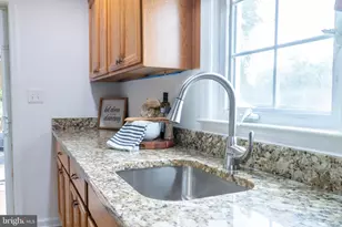 7406 Locust Dr, Hanover, MD 21076 - Photo 23