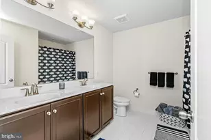 264 Saltgrass Dr, Glen Burnie, MD 21060 - Photo 37