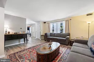 7917 Parke W Dr, Glen Burnie, MD 21061 - Photo 11