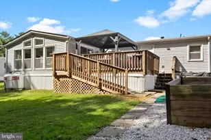 460 Sarah Anne Dr, Lothian, MD 20711 - Photo 37