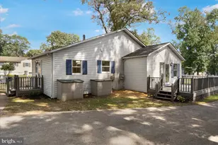 222 Magothy Rd, Pasadena, MD 21122 - Photo 5