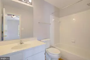 1700 Fallowfield Ct, Crofton, MD 21114 - Photo 33