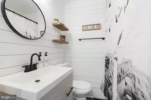 32 1st Ave, Glen Burnie, MD 21060 - Photo 5