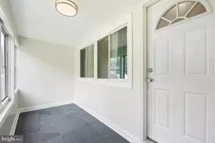 32 1st Ave, Glen Burnie, MD 21060 - Photo 9