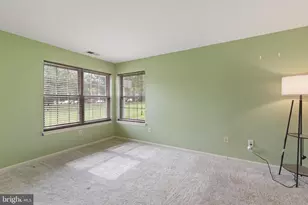 308 Blue Water Ct, Glen Burnie, MD 21060 - Photo 9