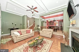 204 Burgundy Ln, Annapolis, MD 21401 - Photo 11
