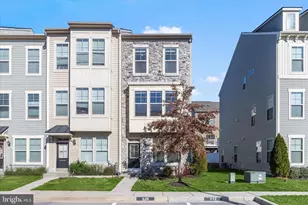 512 Pebblebrook Ln, Glen Burnie, MD 21060 - Photo 1