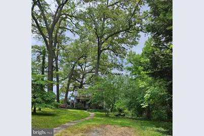 355 Sturtons Lane, Pasadena, MD 21122 - Photo 15