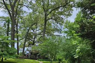 355 Sturtons Ln, Pasadena, MD 21122 - Photo 15