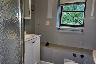 355 Sturtons Ln, Pasadena, MD 21122 - Photo 33