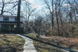 355 Sturtons Ln, Pasadena, MD 21122 - Photo 25