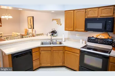 2704 Summerview Way #103, Annapolis, MD 21401 - Photo 17