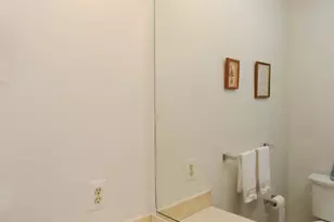 758 Sunnyfield Ln, Baltimore, MD 21225 - Photo 15