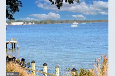 7101 Bay Front Drive #301, Annapolis, MD 21403 - Photo 29