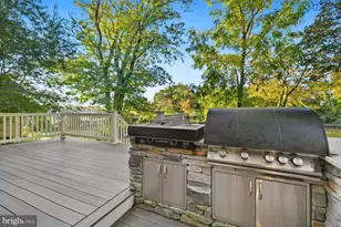 34 Johnson Rd, Pasadena, MD 21122 - Photo 41