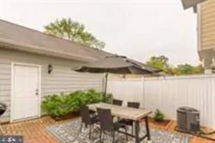 19 Boucher Pl, Annapolis, MD 21403 - Photo 5