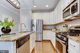 19 Boucher Pl, Annapolis, MD 21403 - Photo 3