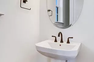 5735 Howard Dr, Glen Burnie, MD 21061 - Photo 27