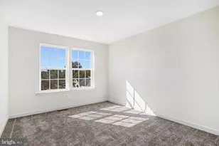 5735 Howard Dr, Glen Burnie, MD 21061 - Photo 45