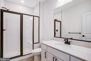 5735 Howard Dr, Glen Burnie, MD 21061 - Photo 33