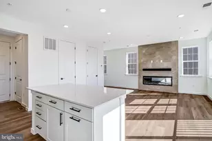 5735 Howard Dr, Glen Burnie, MD 21061 - Photo 21