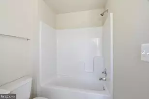 410 Thelma Rd, Glen Burnie, MD 21060 - Photo 25