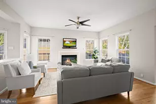 122 Farmbrook Ln, Hanover, MD 21076 - Photo 11